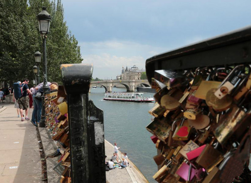 ?????? ??? ?? ??? ?????? ?????? ???? 700 ??? ???? ?? "????? ????"