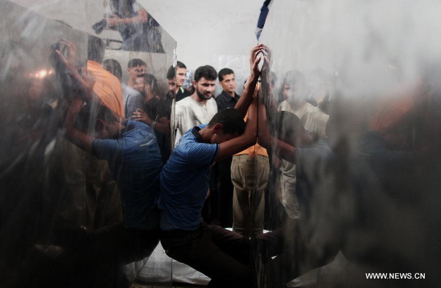 ???? 8 ????????? ????? 3 ????? ?? ??? ???????? ???? ????? ???? ???