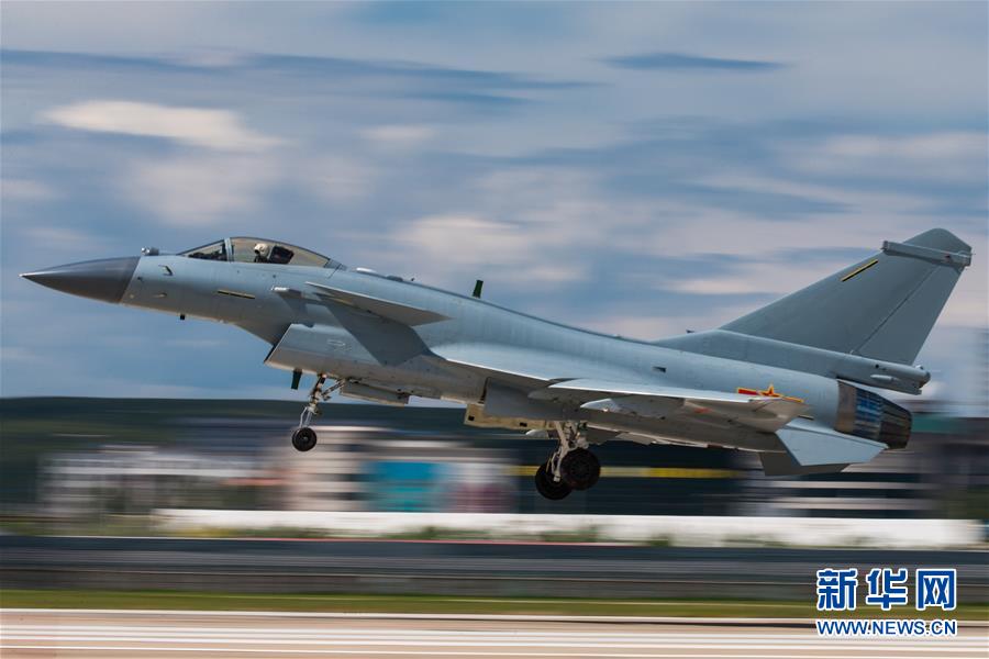 ?????: ?????? J-10B ??????? ?? ????????? ???????? ??????