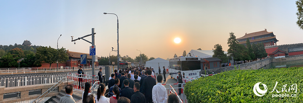 ???? ?? 100 ??? ????? ??????? ?? ???? ??????? ??? ????? ?????? ?????? ??????? ????? ??????