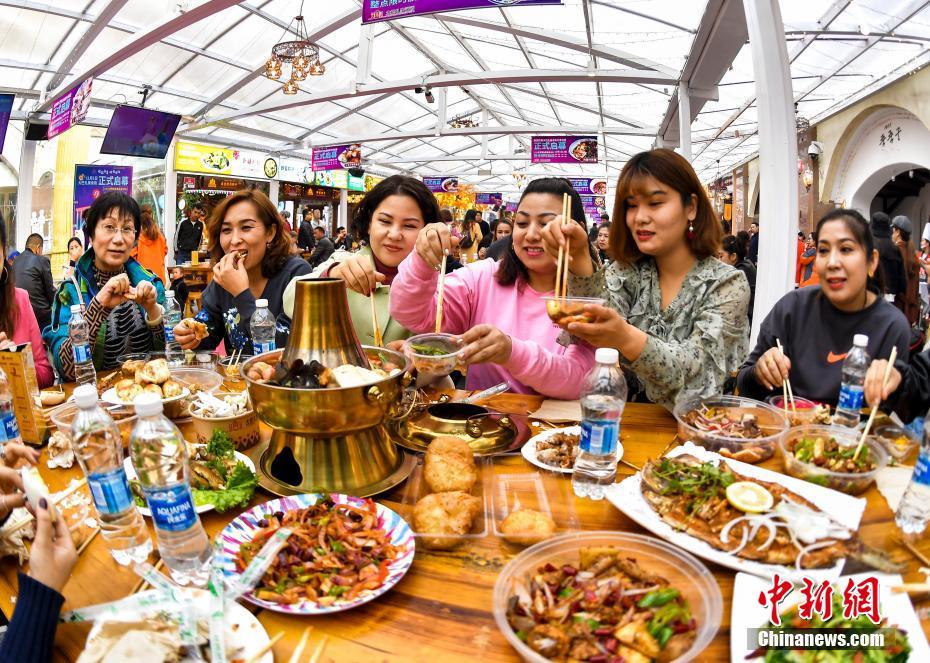 ???????? ?????? ???? ?? 200 ????? ???? ?? ??? 10 ???? ?? ????? ??????