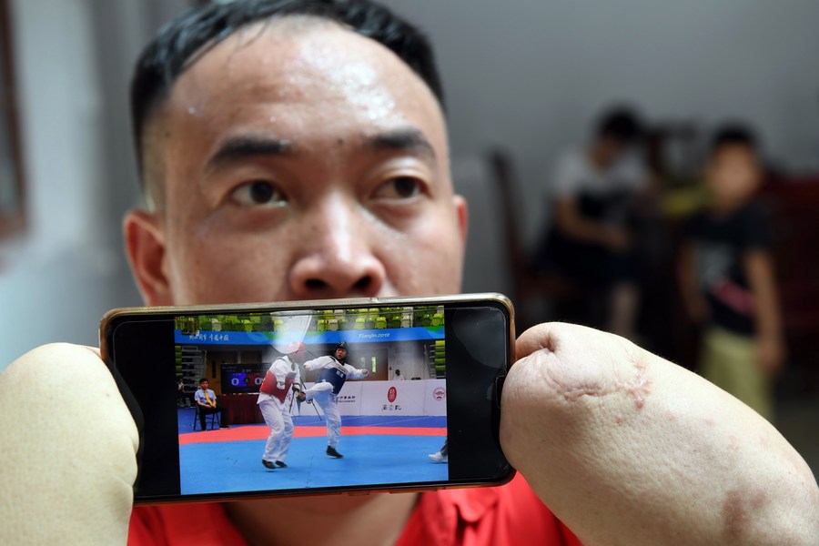 ??? ???? ???? ?????? ???? ???? ???? ?? ????? ??????????