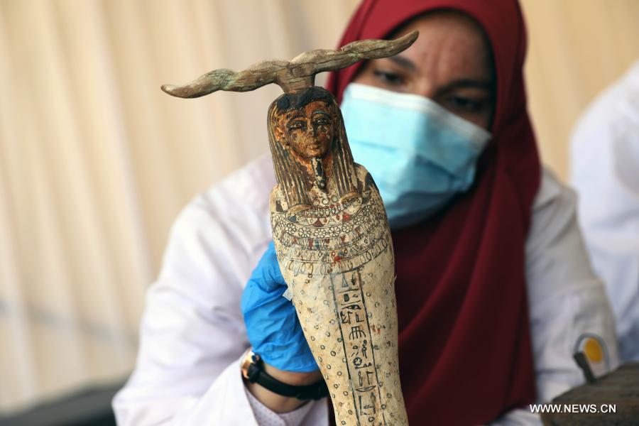 ????? ??????: 100 ????? ?????? ???????? ?? ??? ???? ??? ?? ???