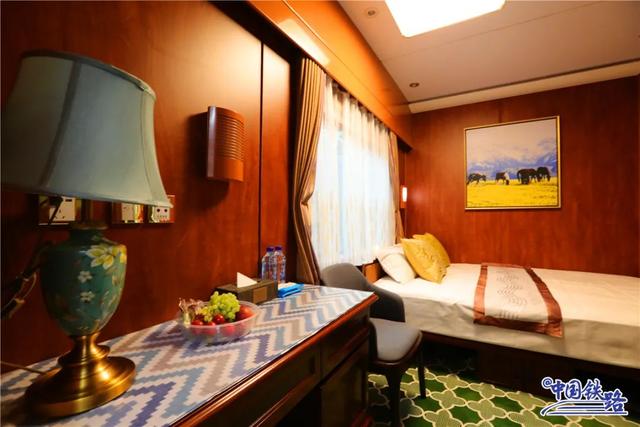 ???????? ????? ???? ?? 100 ???? ?????? ????????? ???? ????? ??????