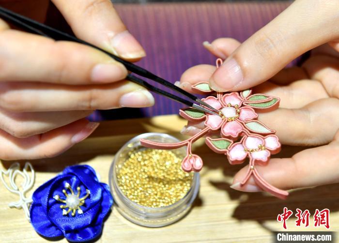 ?????: ????? ????? ????? ???? ??????? ???????