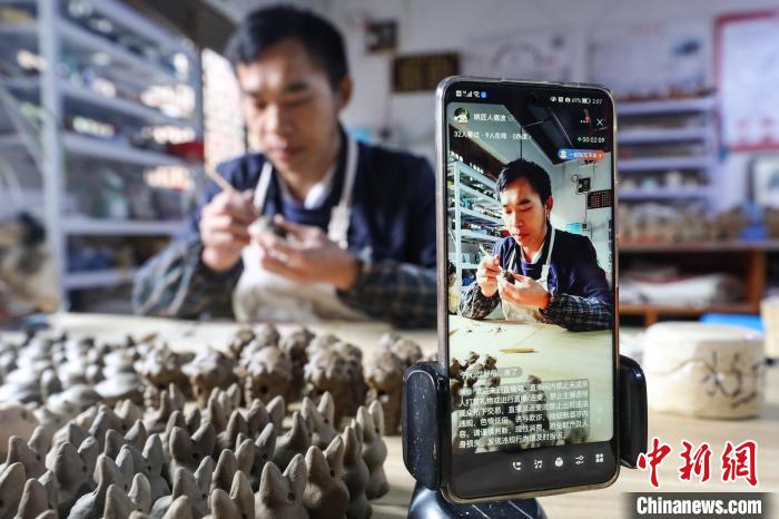 ?????? ??????? ???? ????? 300 ??? ?? ?????? ???? ?? ???????