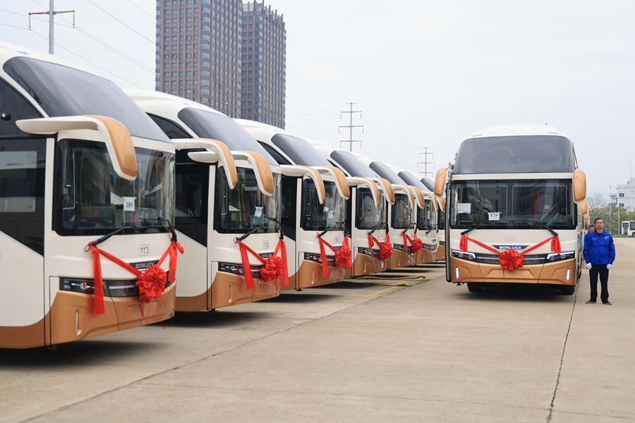 ??????? ???? ???? ?? 300 ????? ????? ??? ????? ??????