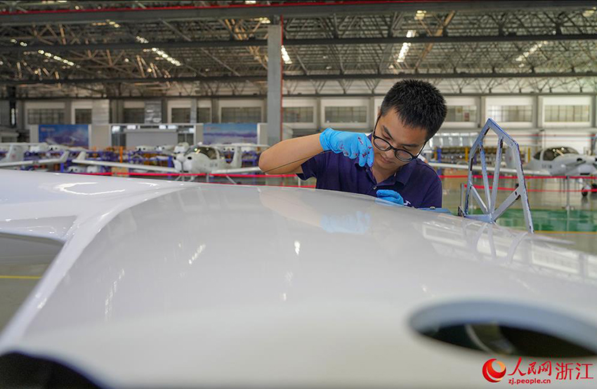 ??????? ???? ????? ????? ????? ???????? ??????? ?? ??????