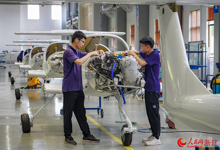 ??????? ???? ????? ????? ????? ???????? ??????? ?? ??????