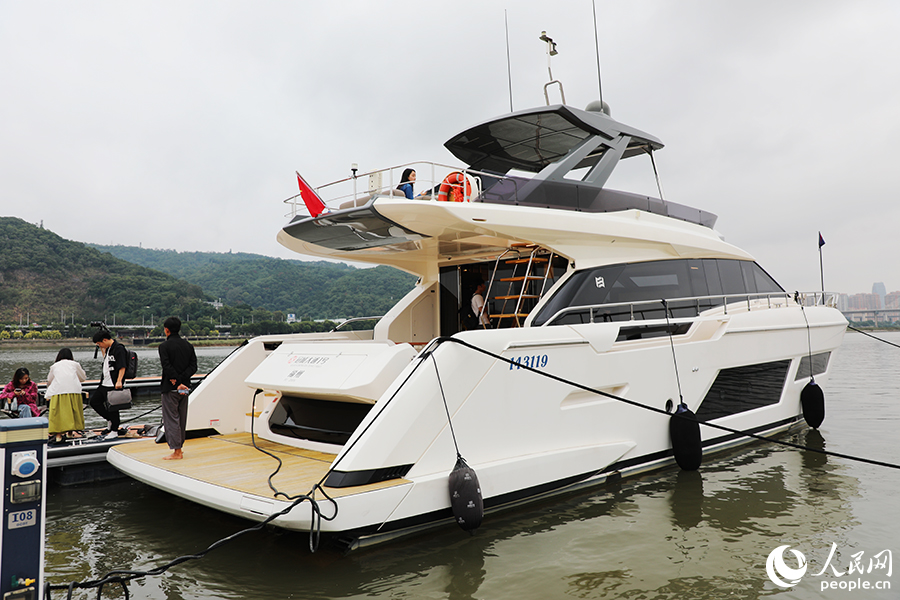 ???? ??????? ??????? ????? ?? ????? ???? ?????