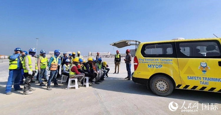 ????? ??? ??? ????? ????? ?? ???????? ?????? ????