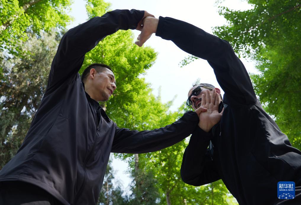 ????? ???? ??? ????? ???