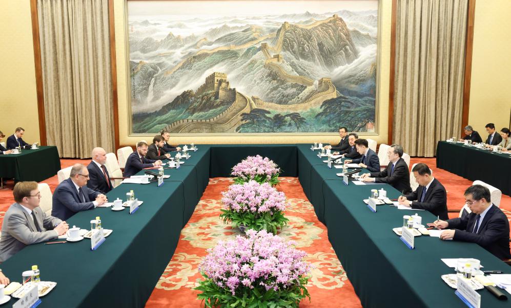 ???? ???? ???? ?????? ?????? ????? ???? ?????? ??????