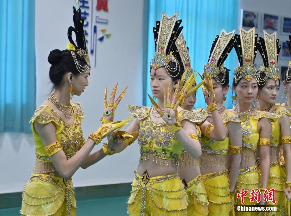 ???? ???? ?????? ???? ???? ??