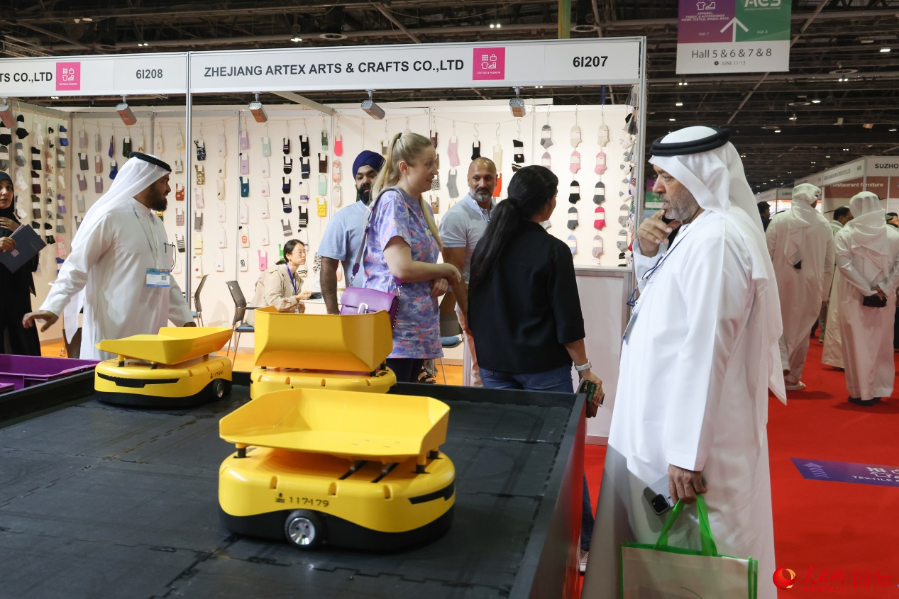 ??? 700 ???? ???? ?????? ?? ?????? ?????? ????????? ??????? ????????