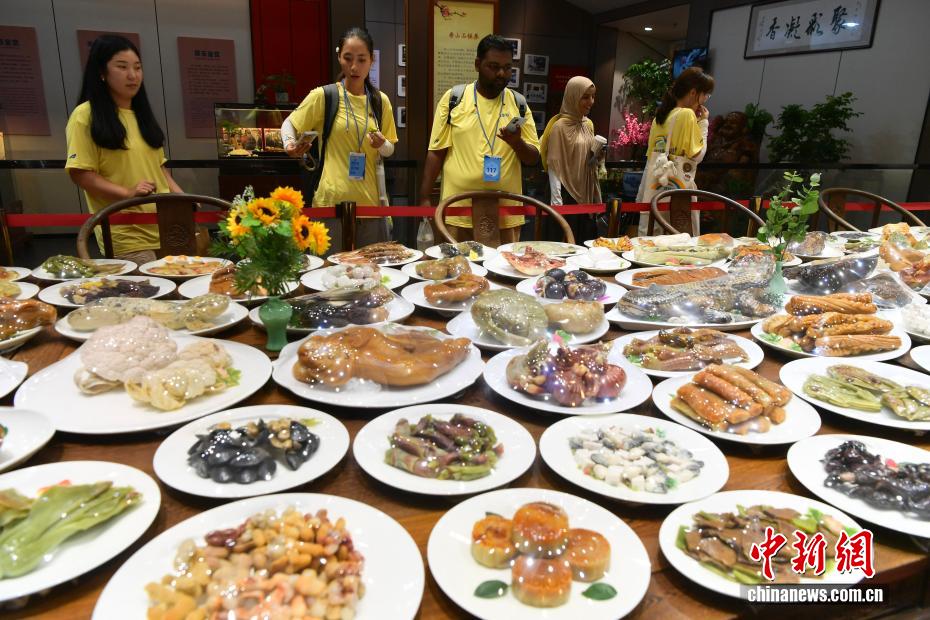 ????? ????? ??????? ????? ????? ??????? ???????