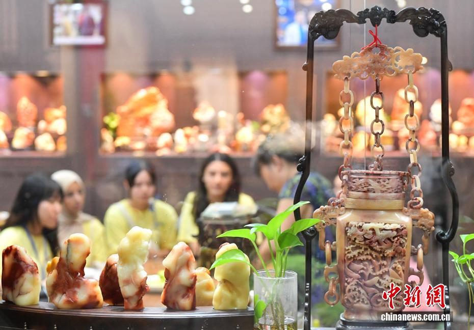 ????? ????? ??????? ????? ????? ??????? ???????